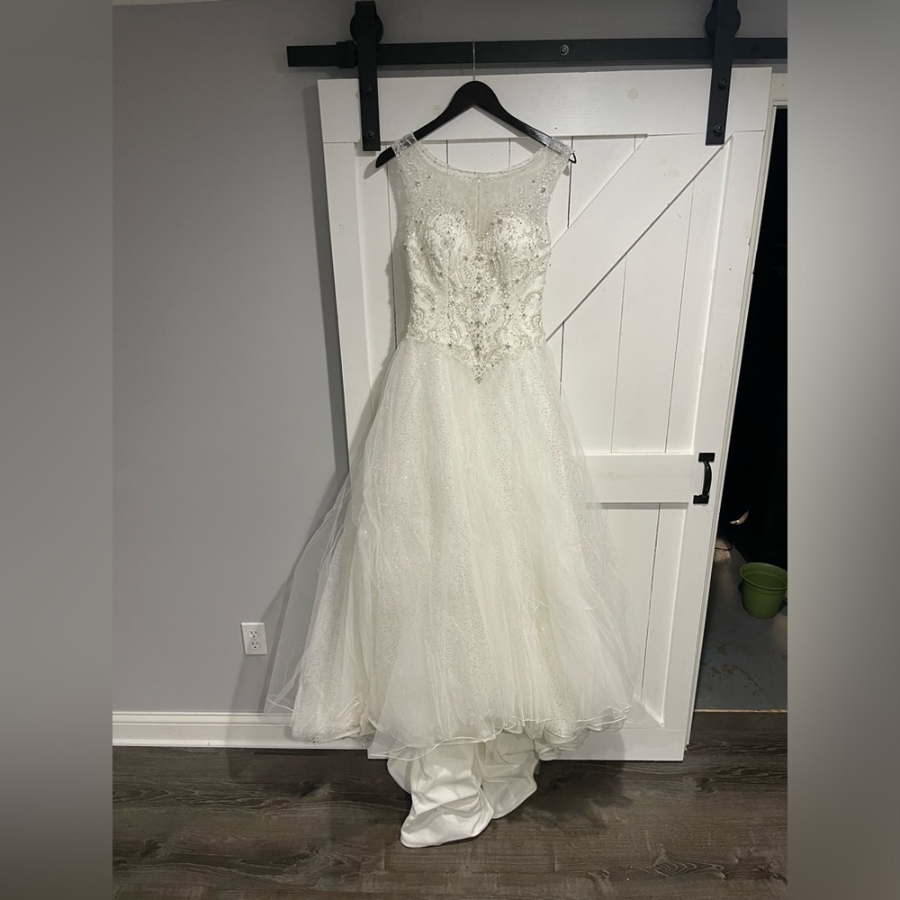 Symphony of Venus Wedding dress